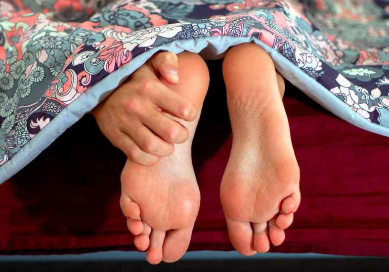 خارش بدن در شب