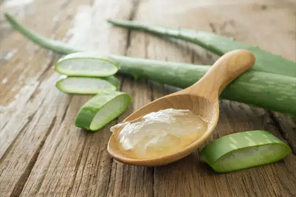 رفع سیاهی کشاله ران با آلوورا